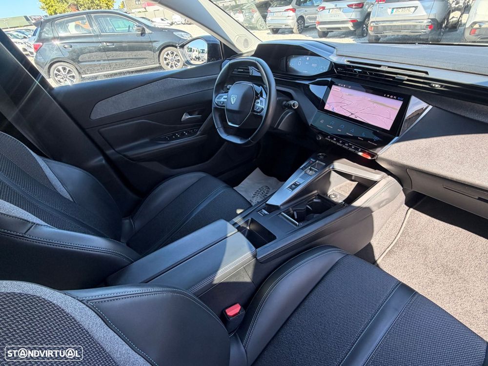 Peugeot 308 1.2 PureTech Allure EAT8 - 10