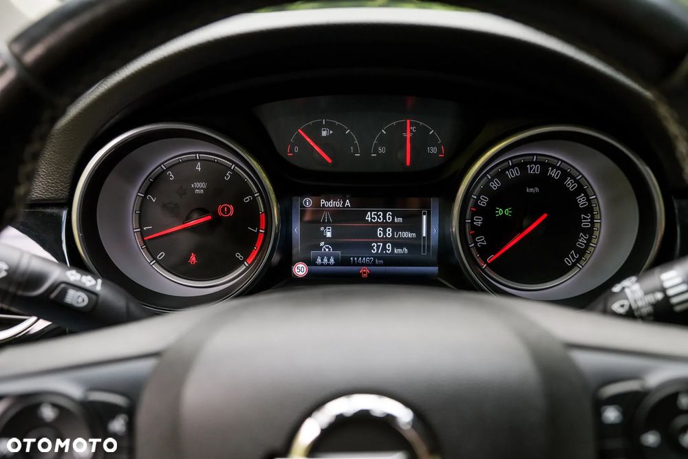Opel Astra 1.4 Turbo Dynamic - 24