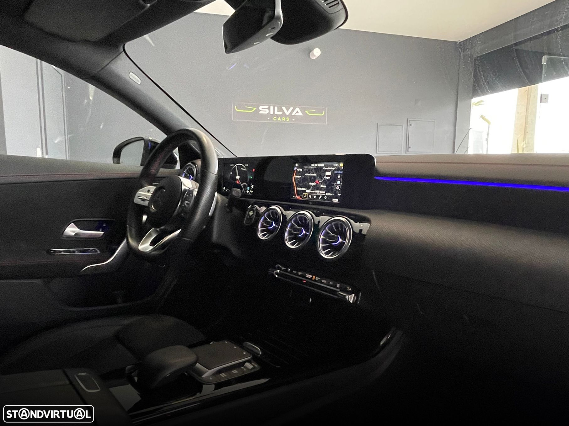 Mercedes-Benz CLA 250 - 19