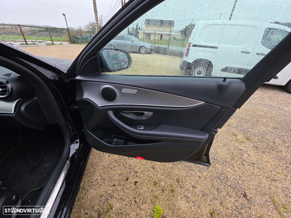 Mercedes-Benz E 300 de Avantgarde - 23