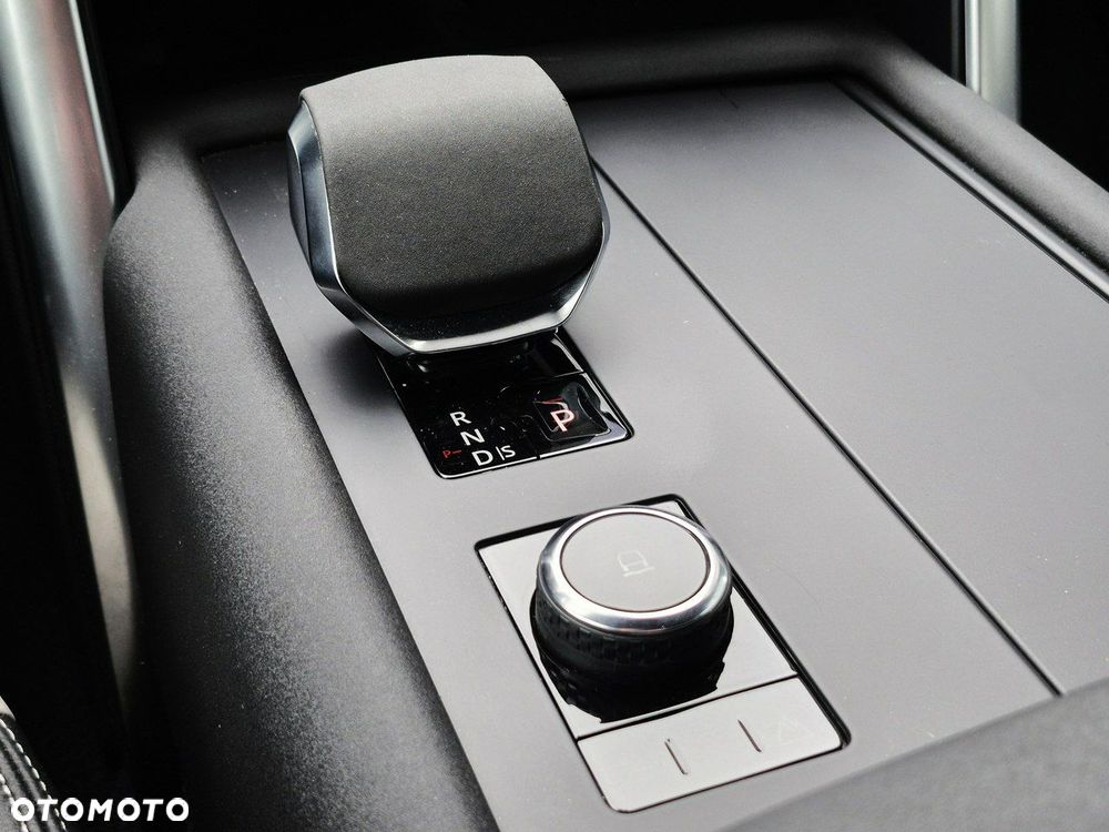 Land Rover Discovery 3.0 D250 mHEV R-Dynamic S - 35