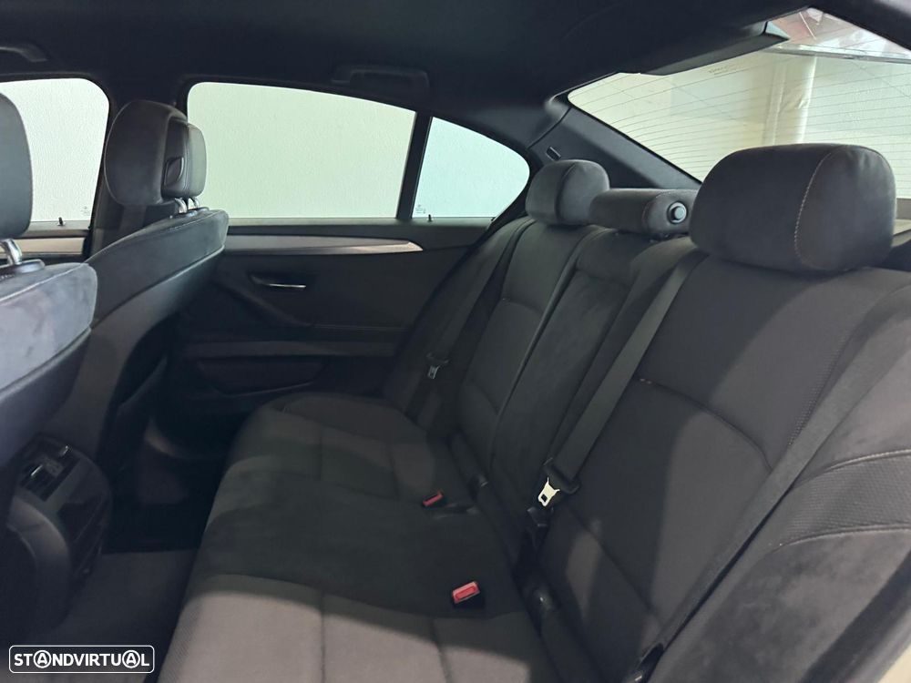 BMW 520 d Pack M - 14