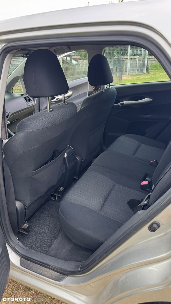 Toyota Auris 1.6 VVT-i Team - 12