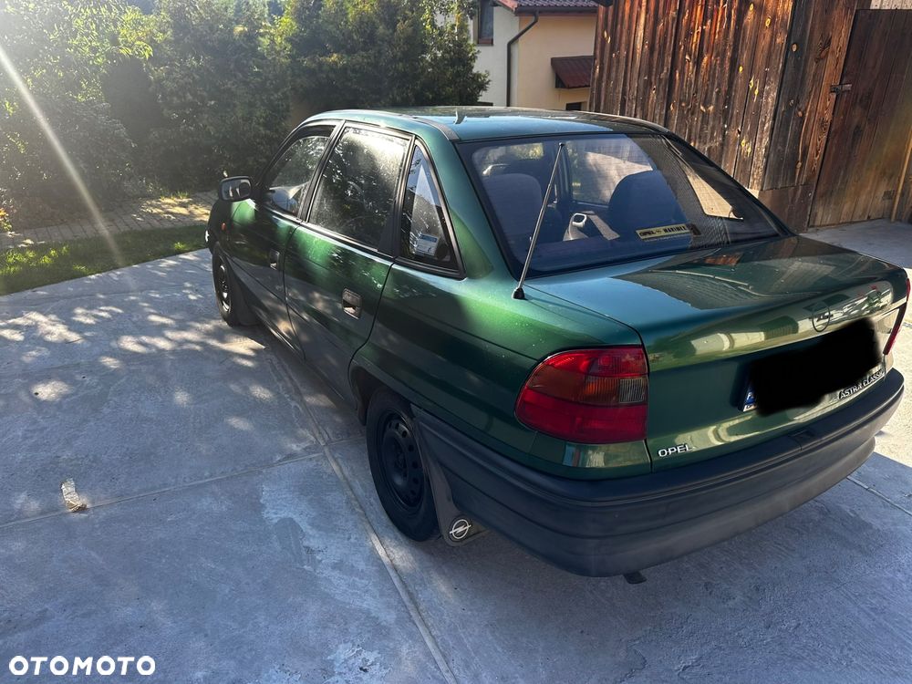 Opel Astra - 7