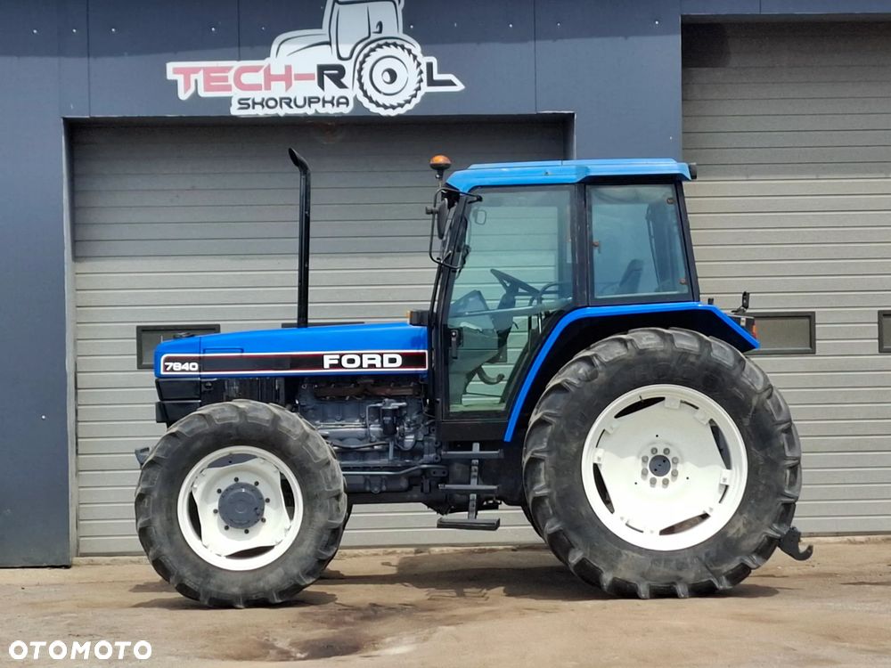 New Holland 7840 - 1