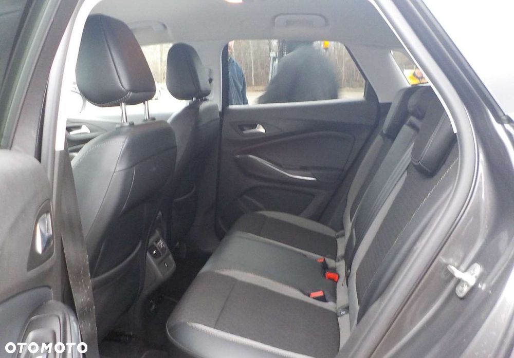 Opel Grandland X - 24