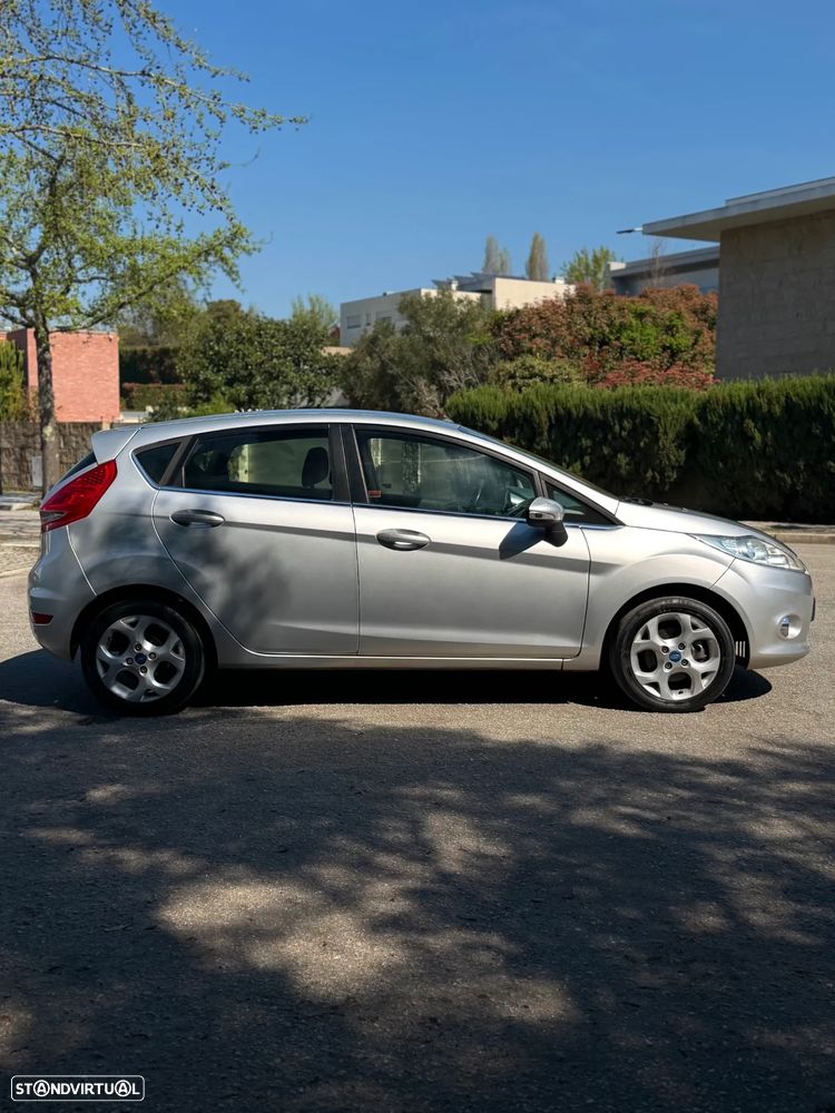 Ford Fiesta 1.25 Titanium - 6