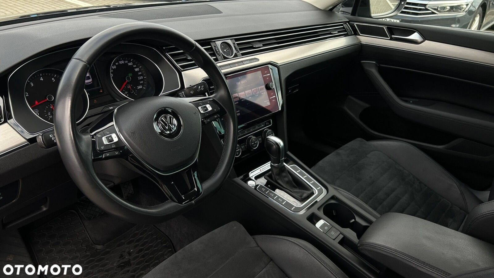 Volkswagen Passat 2.0 TSI BMT 4Mot Highline DSG - 11