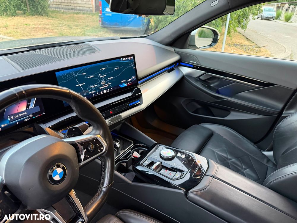 BMW Seria 5 520d xDrive Aut. - 13