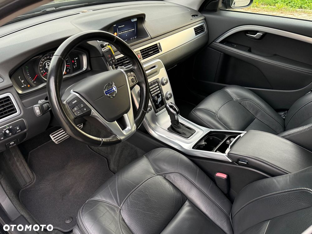Volvo V70 D5 Geartronic Momentum - 13