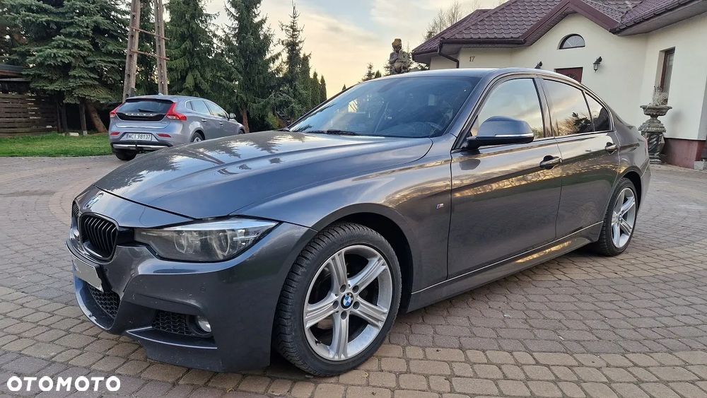 BMW Seria 3 318d M Sport Shadow - 15
