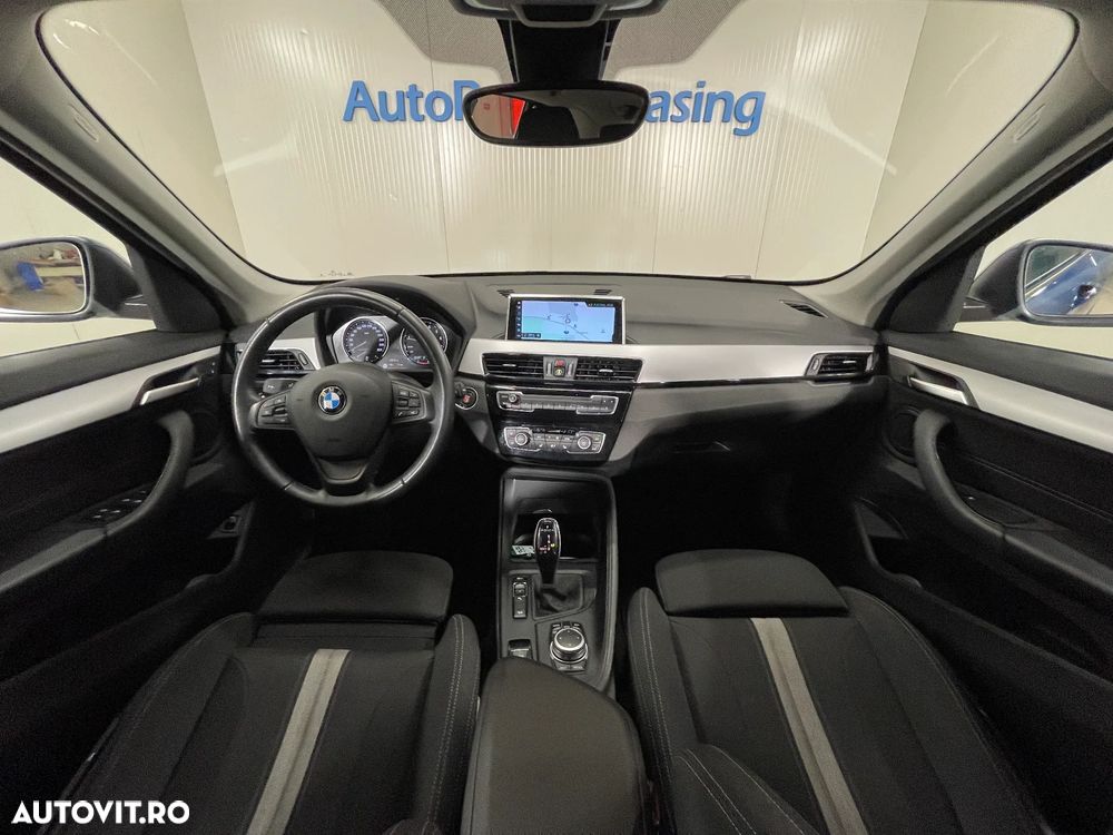 BMW X1 xDrive20i AT - 8