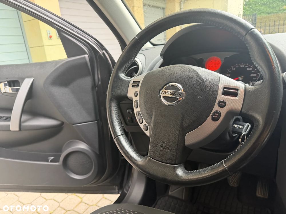 Nissan Qashqai 2.0 Tekna Premium - 15