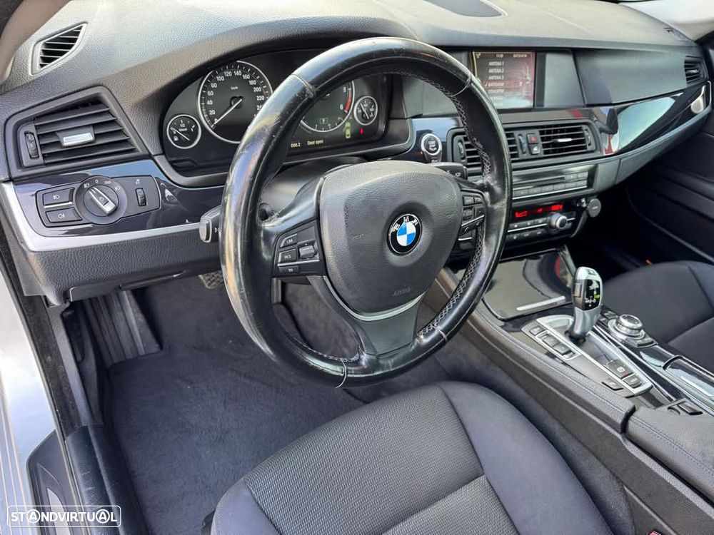 BMW 520 d Line Luxury Auto - 8