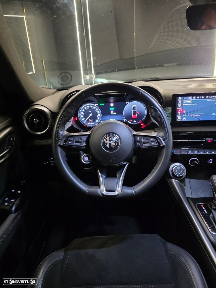 Alfa Romeo Tonale 1.5 Hybrid Edizione Speciale - 16