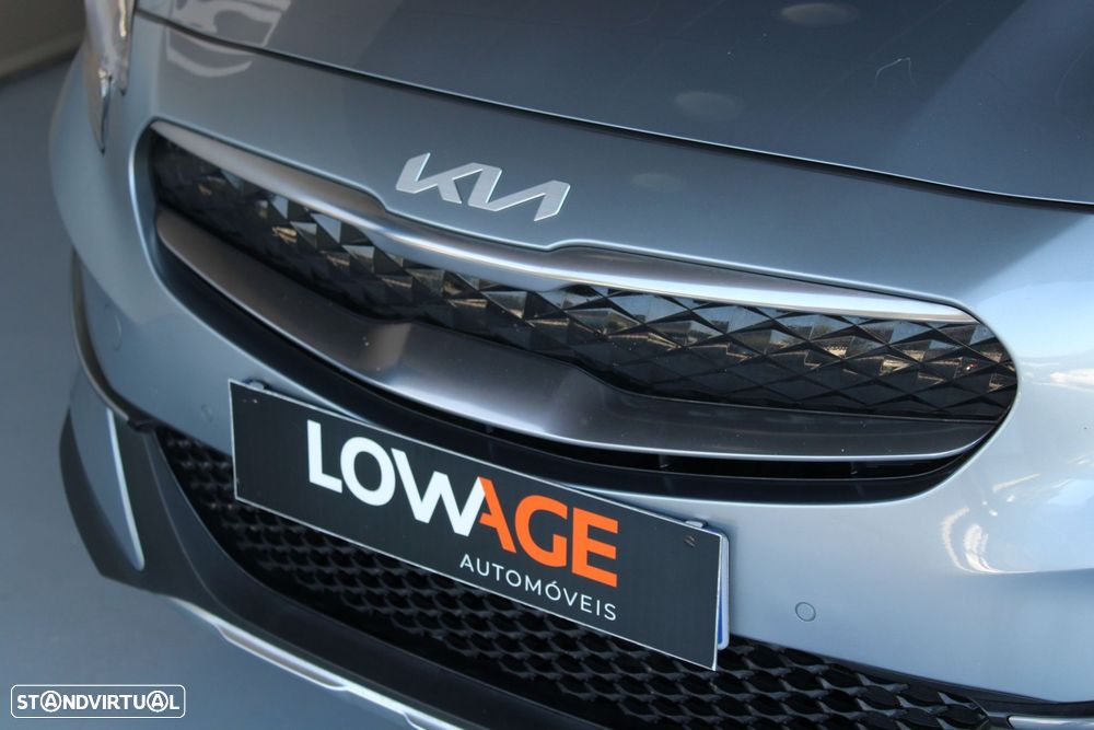 Kia XCeed 1.6 GDi PHEV First Edition+SRF - 39