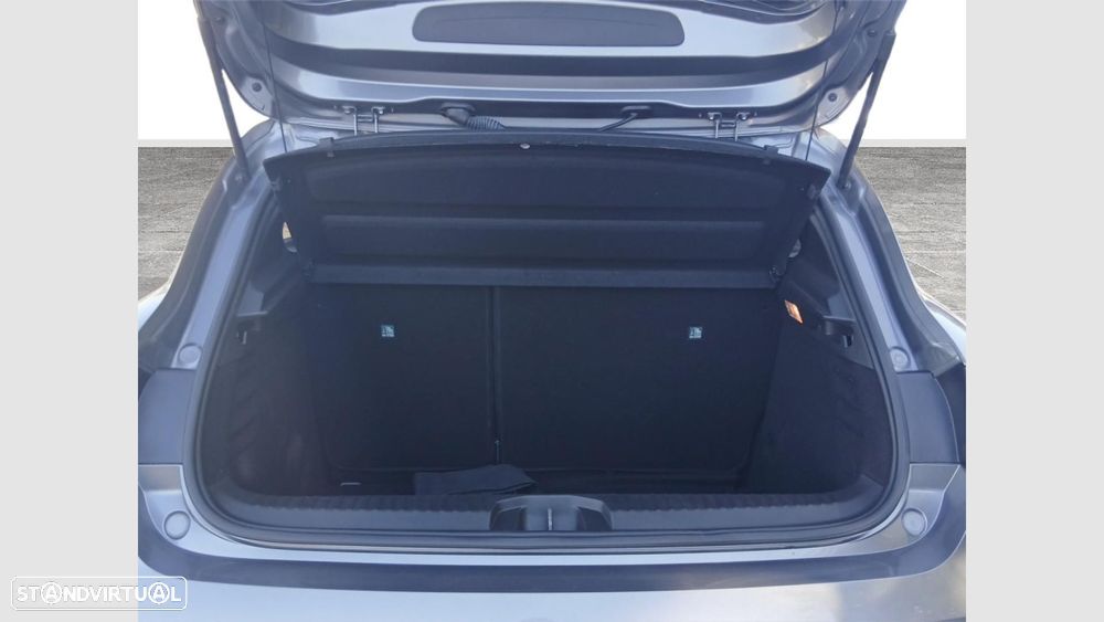 Renault Clio 1.0 TCe Techno Bi-Fuel - 17