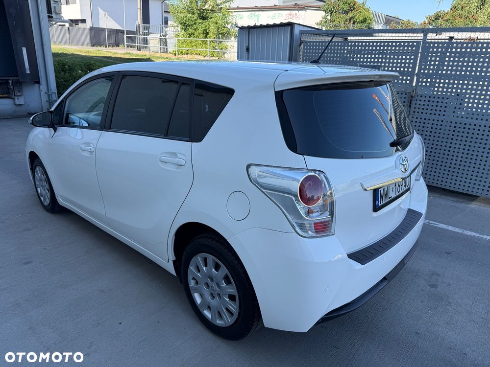 Toyota Verso 1.6 Active EU6 - 4