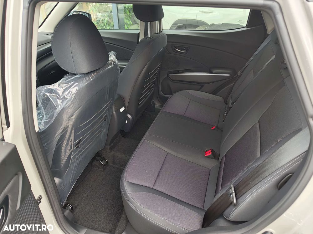 SsangYong Tivoli - 11