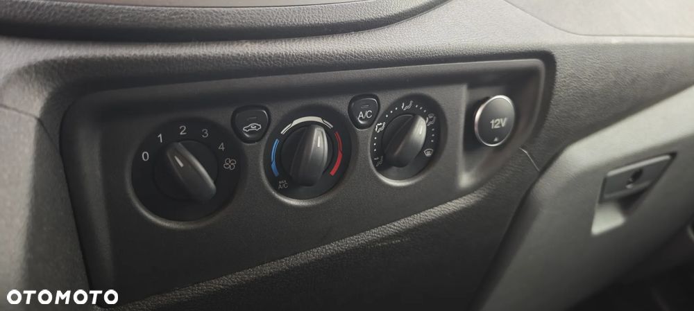 Ford Transit L2H2 - 20