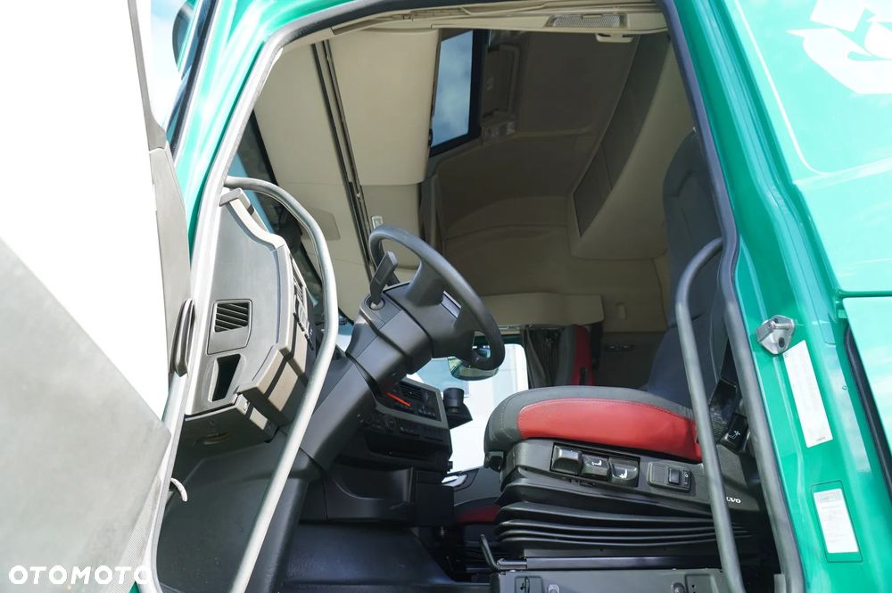 Volvo FH 500 6x2 E6 / Chłodnia Schmitz 19 EPAL / Thermoking T-1000R - 19