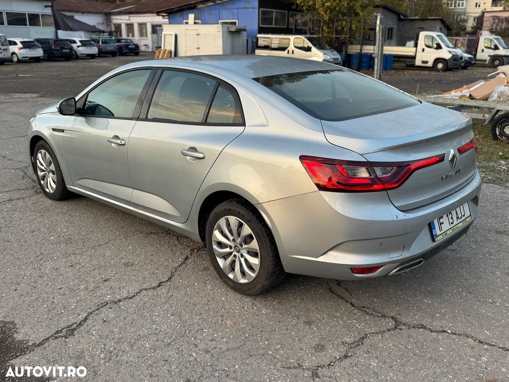 Renault Megane TCE 114 GPF Life - 7