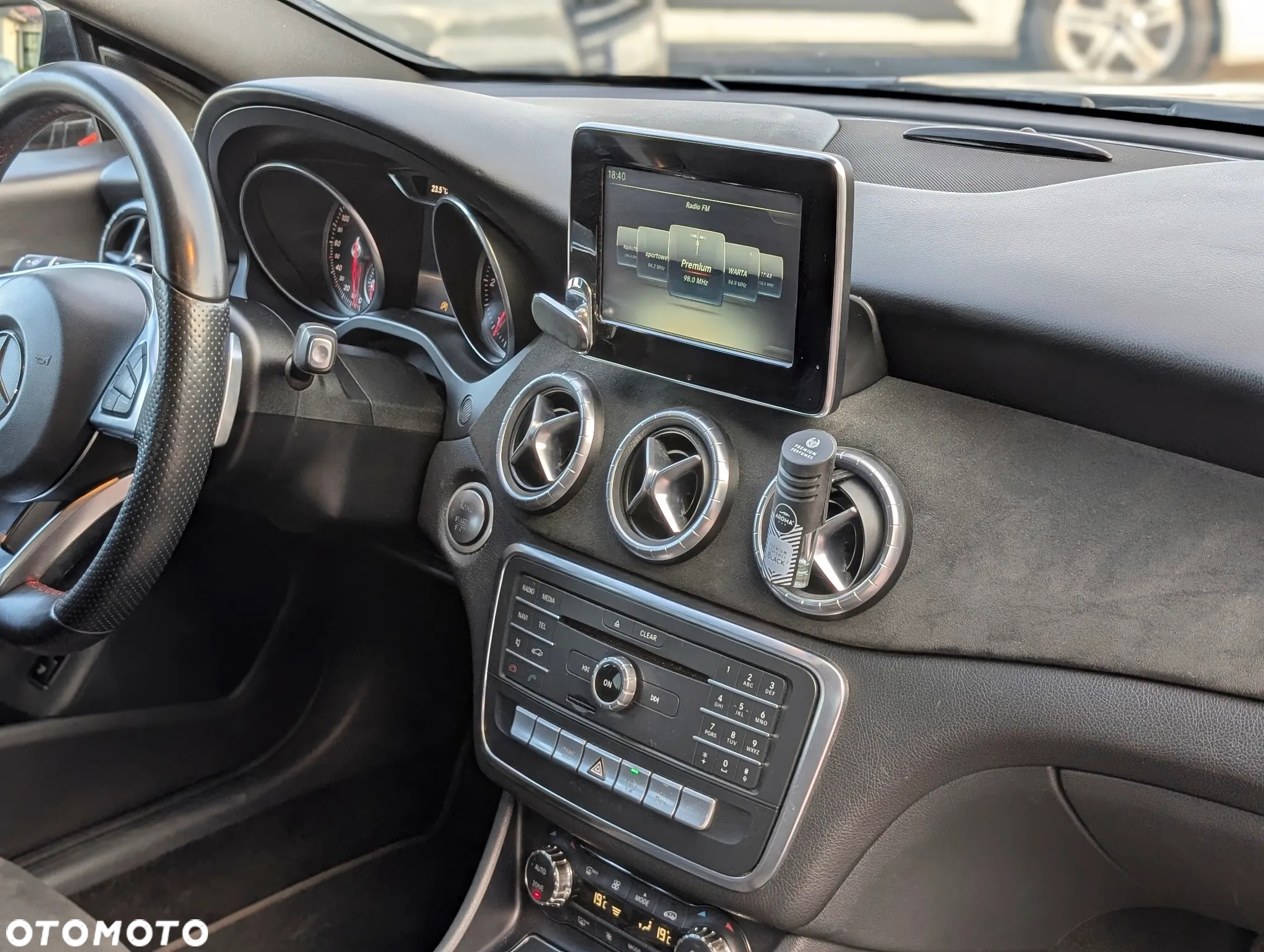 Mercedes-Benz CLA 200 (CDI) d 4Matic 7G-DCT AMG Line - 27