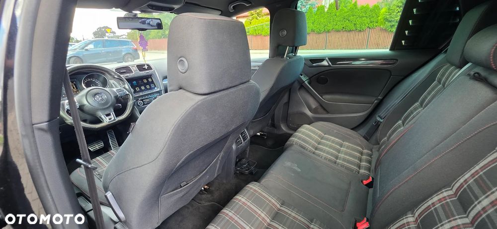Volkswagen Golf 2.0 TSI GTI DSG - 8