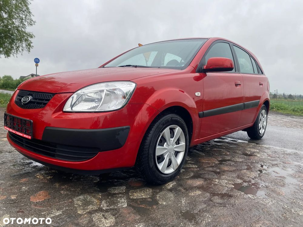 Kia Rio 1.4 EX - 25