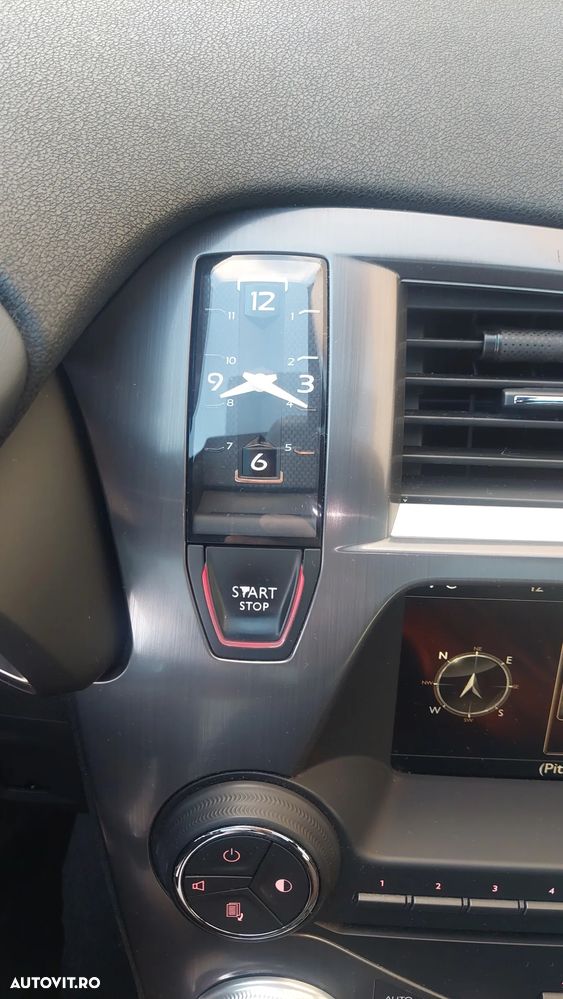 Citroën DS5 Hybrid4 EGS6 Business - 23