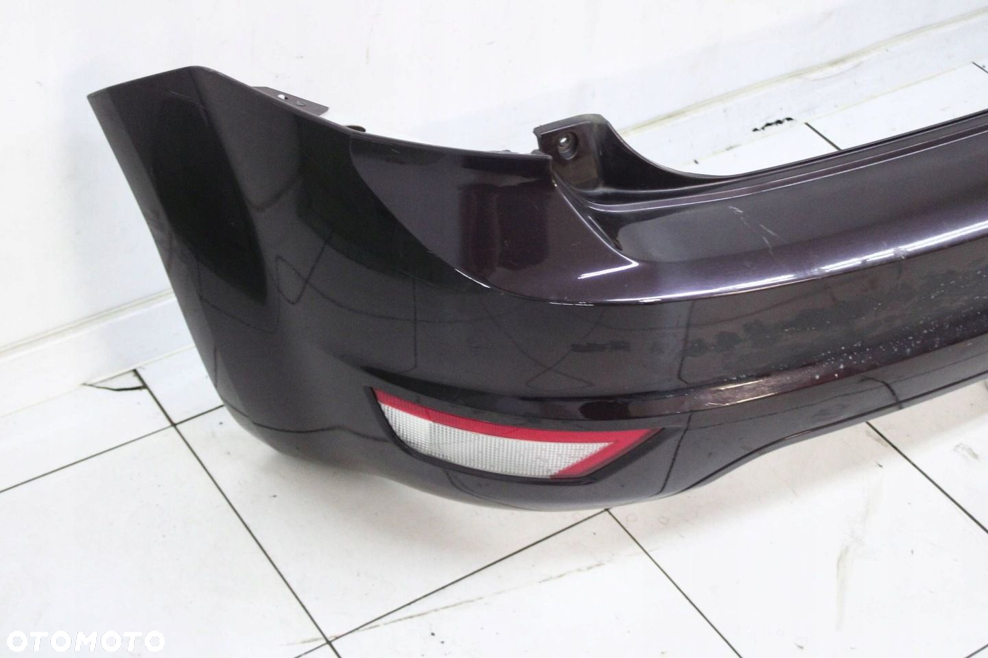 FORD FOCUS MK2 LIFT HB 2007R- ZDERZAK TYŁ TYLNY 39 - KOD LAKIERU - 2