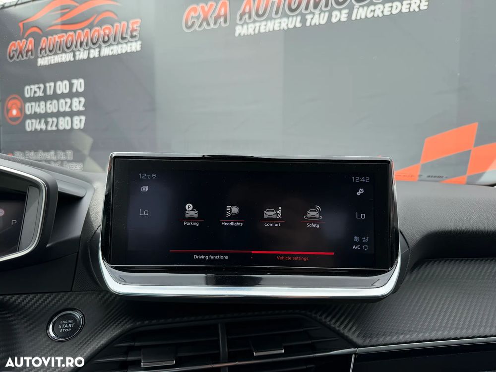 Peugeot 2008 BlueHDi 130 EAT8 Allure - 22