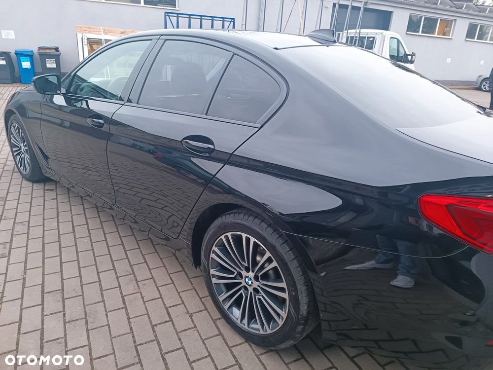 BMW Seria 5 520d Sport Line sport - 2