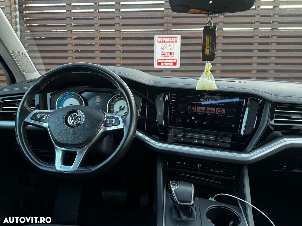 Volkswagen Touareg V6 TDI Elegance - 21