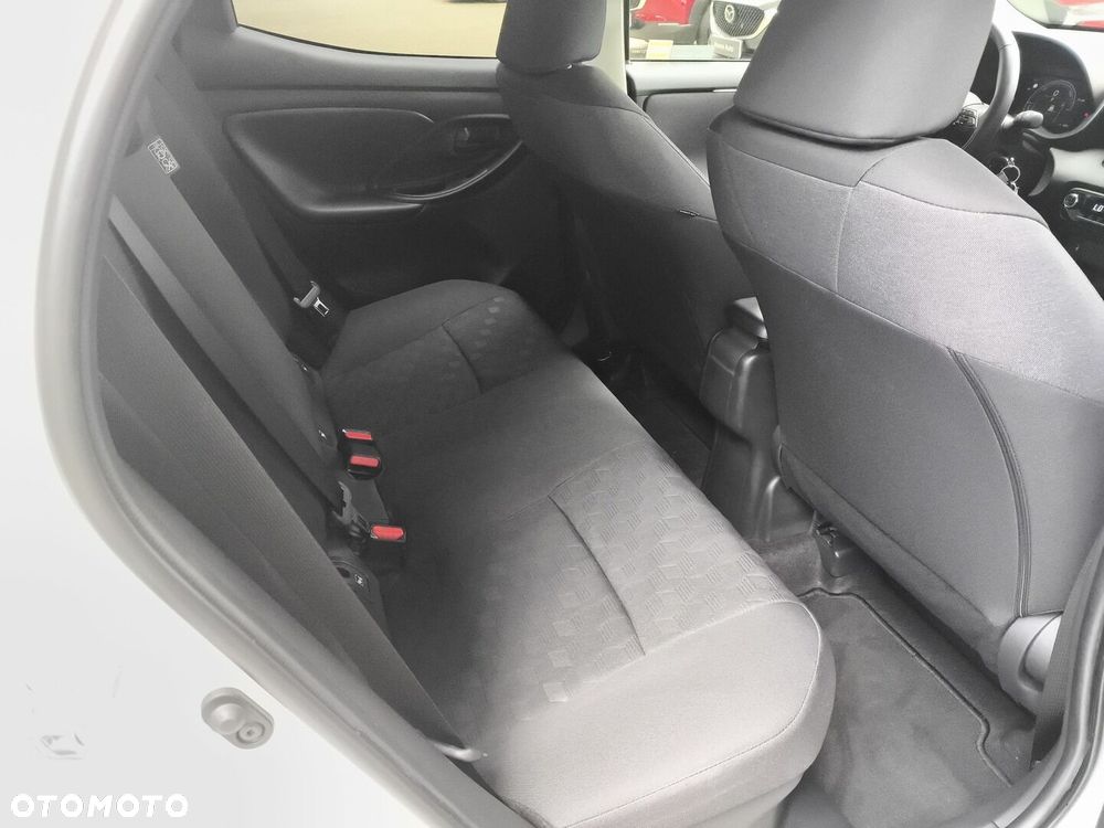 Toyota Yaris Hybrid 1.5 Style - 10