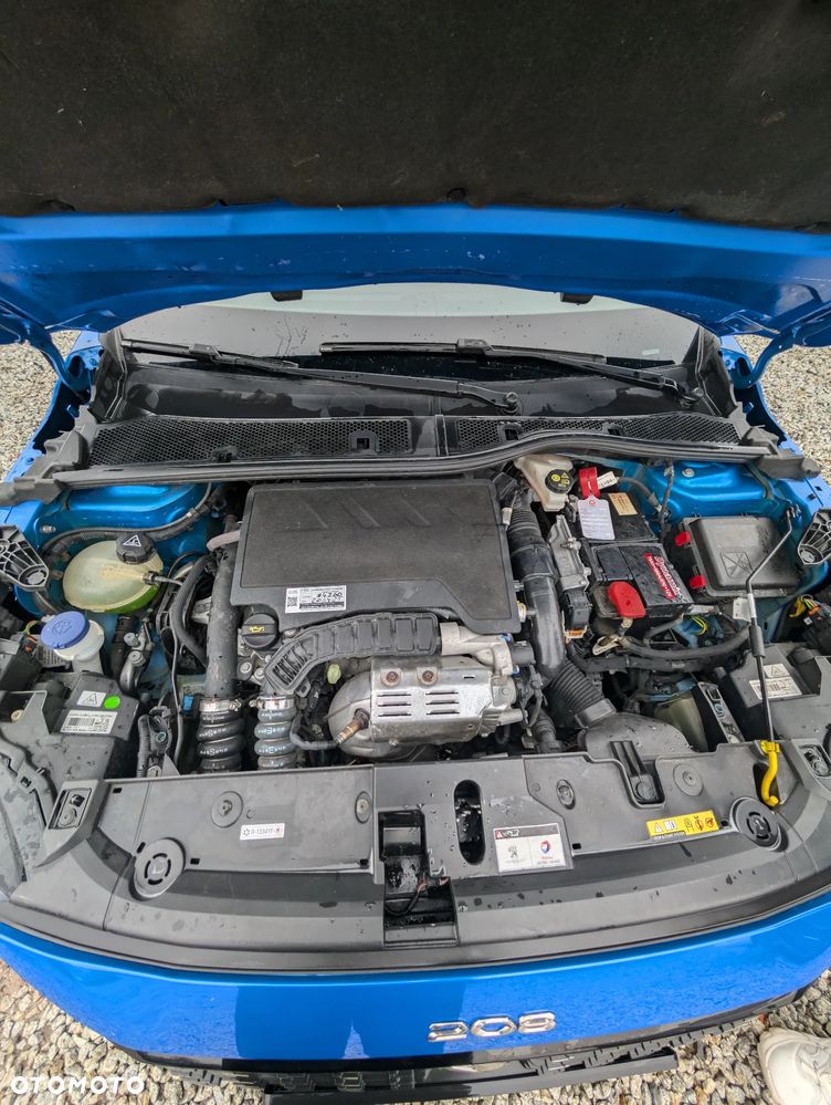 Peugeot 208 PureTech 130 EAT8 GT Pack - 19