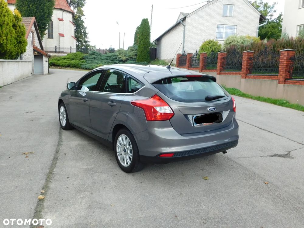 Ford Focus 1.6 Titanium - 6