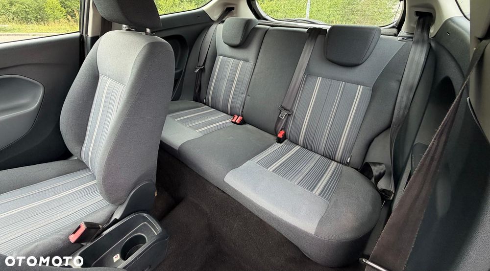 Ford Fiesta 1.6 TDCi Titanium - 14