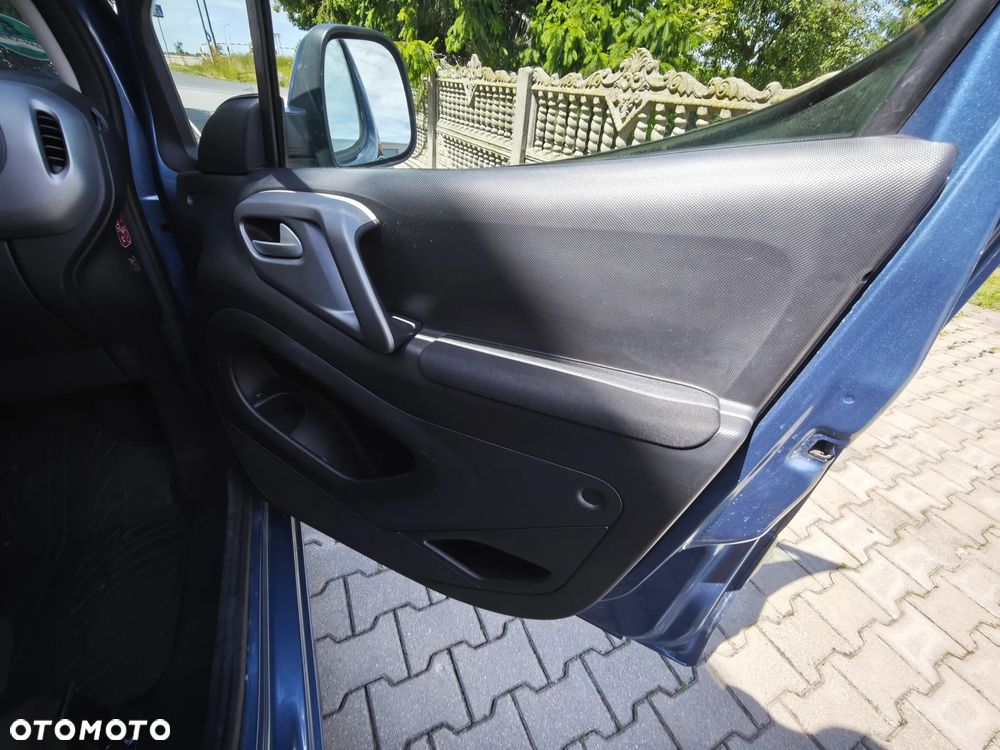 Citroën Berlingo Multispace BlueHDi 120 S&S SHINE - 29