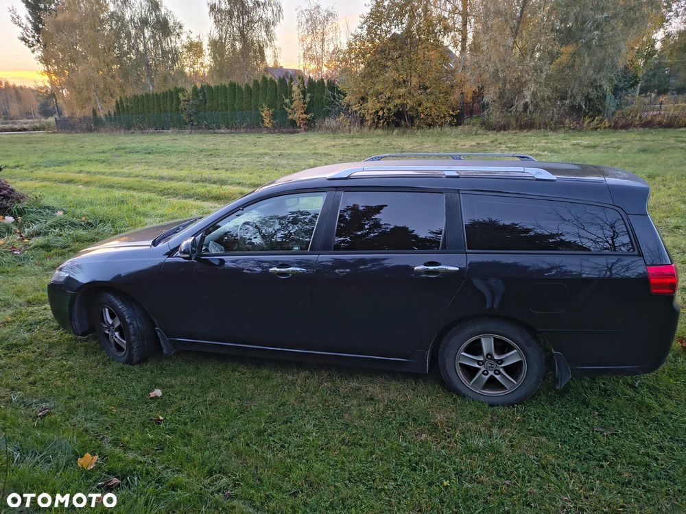 Honda Accord - 1