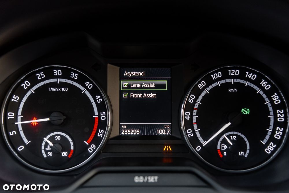 Skoda Octavia 2.0 TDI 4x4 RS DSG - 31