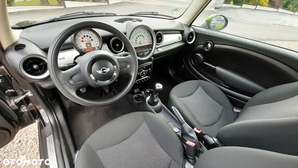 MINI ONE - 7