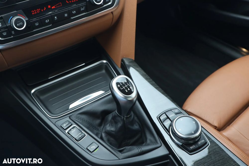 BMW Seria 3 320d Efficient Dynamics Edition - 26