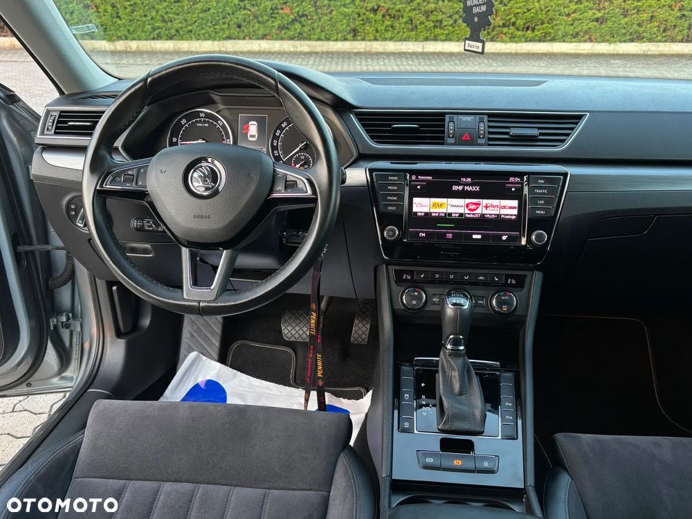 Skoda Superb 2.0 TDI 4x4 Style DSG - 17