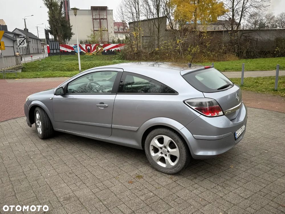 Opel Astra 1.6 Cosmo - 4