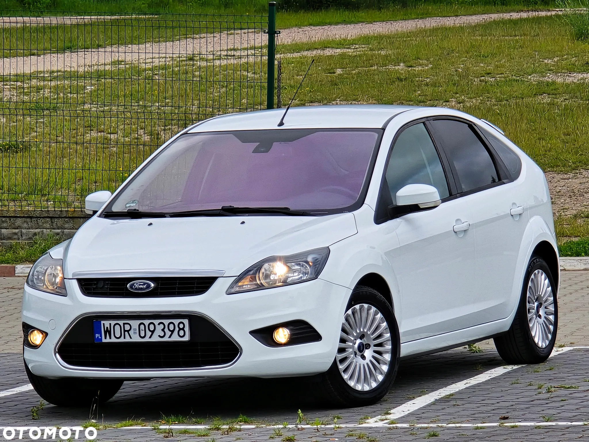 Ford Focus 1.8 FF Platinium X - 14