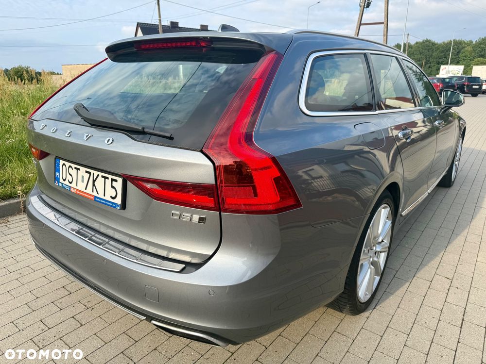 Volvo V90 D5 AWD Geartronic Momentum - 9