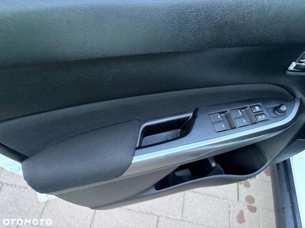 Suzuki Vitara - 14