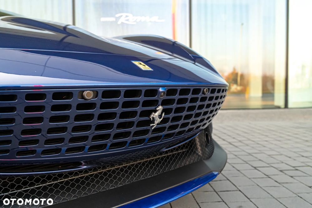 Ferrari Roma - 11