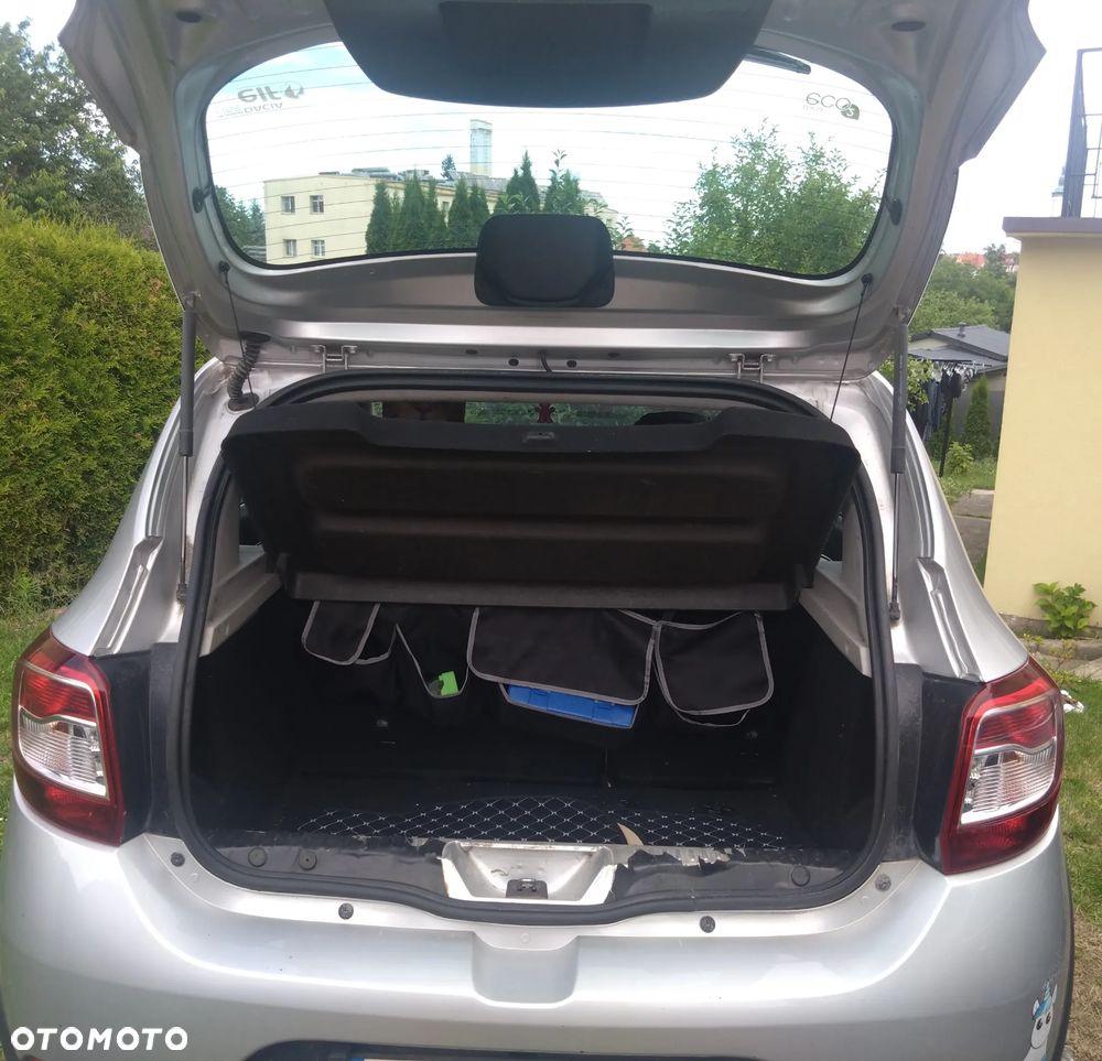Dacia Sandero 1.5 dCi Laureate - 4